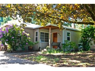 1912 Risley Ave, Portland, OR 97267-3638