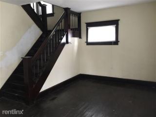 23 Euclid Ave, Indianapolis IN  46201-3629 exterior