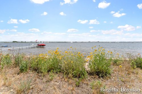 1661 Ruddiman Dr, Meskegon MI 49445-3041 exterior