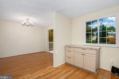 7813 Havenside Ter, Rockville MD 20855-2261 exterior