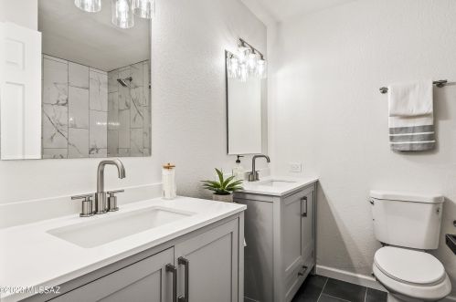 7081 Camino Triste, Tucson AZ  85746-7985 exterior