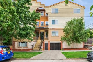 1154 92nd St, Seattle WA  98103-3343 exterior