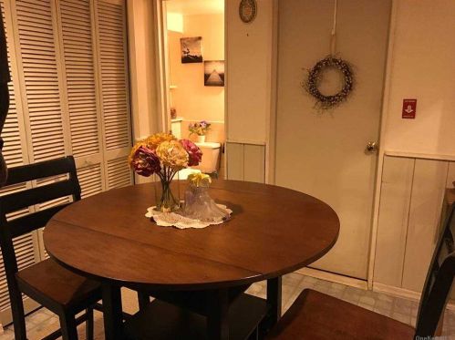 58 Craven St, Huntington Station NY 11746-2108 exterior