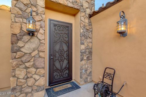 3299 Danielson Way, Chandler AZ 85286-1553 exterior