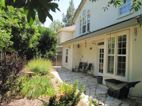 3615 Mono Pl, Davis CA 95618-6045 exterior