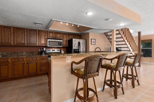 2428 Harbour Cove Dr, Fort Pierce FL  34949-1515 exterior