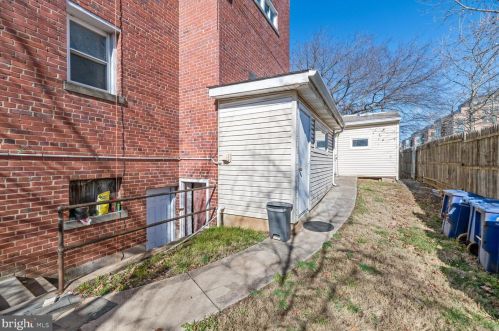 722 Hamlin St, Washington DC 20018-1837 exterior