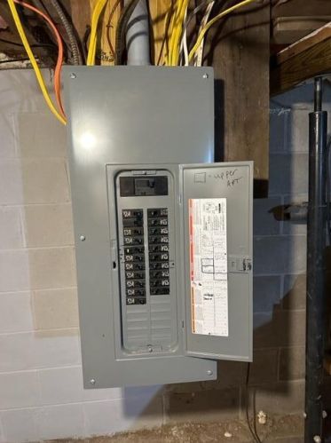 405 Stewart Ave, Big Rapids MI 49307-2025 exterior