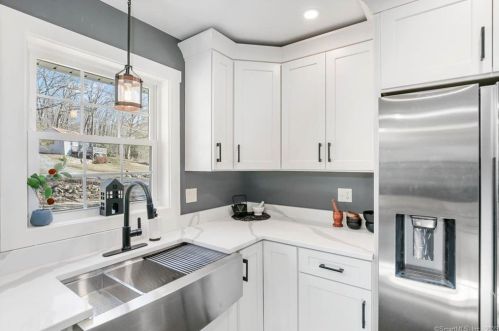 263 Mccall Rd, Exeter CT  06249-2427 exterior