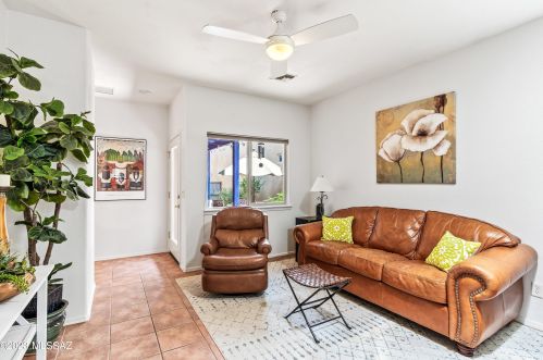 5245 Civano Blvd, Tucson AZ  85747-5744 exterior