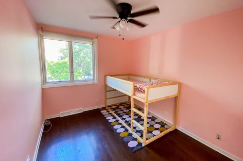 5225 Kimbark Ave, Chicago IL  60615-4009 exterior