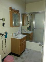 542 Cheltenham Ave, Philadelphia PA  19126-3044 exterior