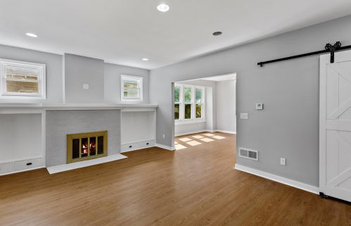 5451 Cherry St, Milwaukee WI  53208-2106 exterior