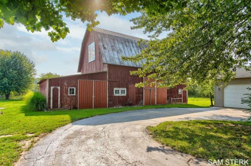 6498 Duncan Lk Rd, Middlevle MI 49333-9730 exterior