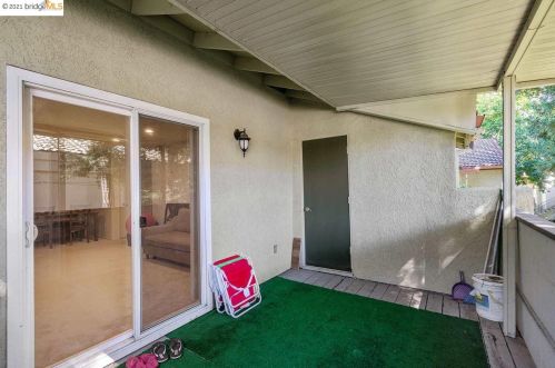 1505 Kirker Pass Rd, Concord CA  94521-3258 exterior