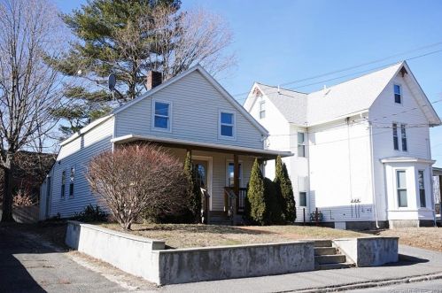 47 Prospect St, Torrington CT 06790-6328 exterior