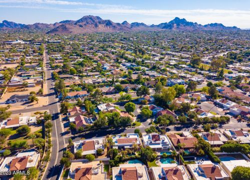 4540 Cortez St, Phoenix AZ 85028-2315 exterior