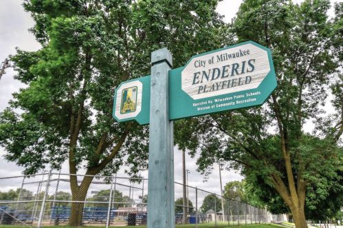 2925 67th St, Milwaukee WI  53210-1258 exterior