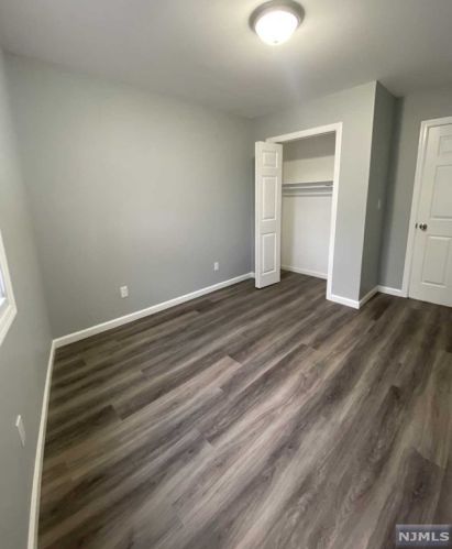 684 18 St, Paterson NJ 07501-2111 exterior