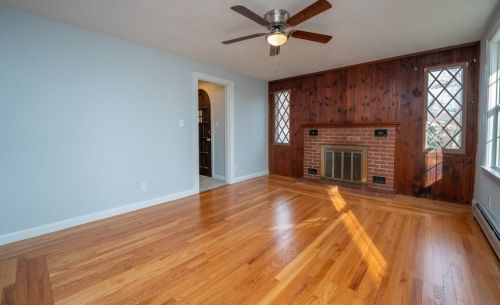 119 Highland Ave, West Springfield MA 01089-1017 exterior