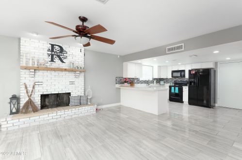 3633 Bloomfield Rd, Phoenix AZ  85032-7363 exterior