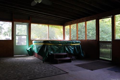 529 Prosperous Vly Rd, Middletown NY 10940-6149 exterior