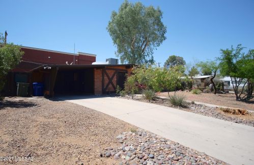 41 Montego Dr, Tucson AZ  85710-1312 exterior
