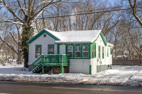 1116 Park St, Kalamazoo MI  49007-3413 exterior