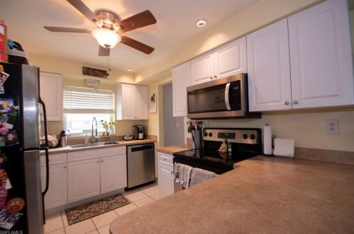 2863 44 St, Naples FL 34116-8204 exterior