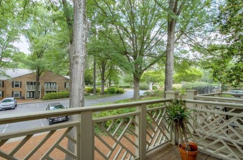 3650 Ashford Dunwoody Rd, Atlanta GA  30319-2020 exterior