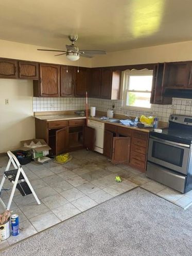 1410 Berry St, Pittsburgh PA 15205-2208 exterior