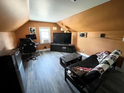 1451 Barclay St, Meskegon MI 49441-2207 exterior