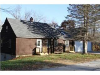49 Chandler St, Concord, NH 03303-1201