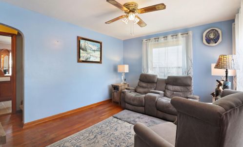 8028 Lisbon Ave, Milwaukee WI 53222-3825 exterior