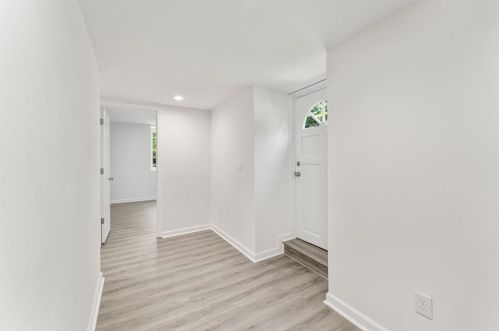 1922 Jacolyn Pl, Atlanta GA  30329-3316 exterior