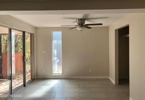 7302 Montecito Dr, Tucson, AZ 85710-4924