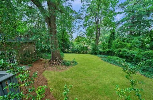 1348 Merry Ln, Atlanta GA 30329-3906 exterior