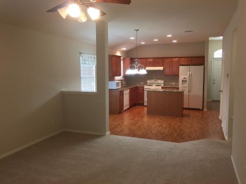 2209 Christoff Loop, Austin TX  78748-3501 exterior