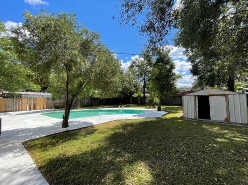 1008 Briarwood Ave, Tampa, FL 33613-1537