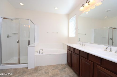 35727 31st Ave, Phoenix AZ  85086-2234 exterior