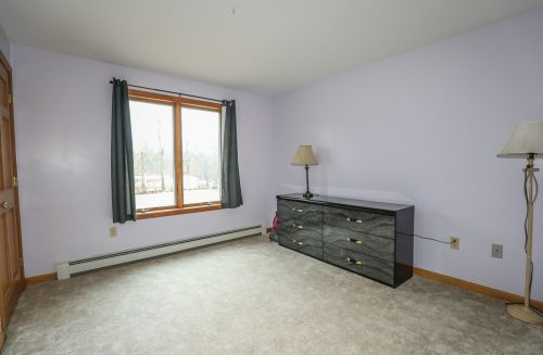 63 Chichester Rd, Concord NH 03307-0706 exterior