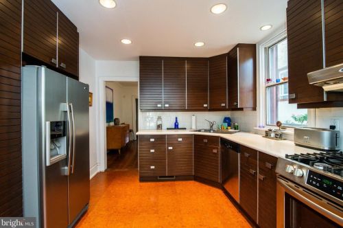 903 29 St, Philadelphia PA 19145-2402 exterior