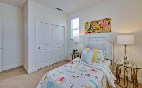 1924 Lee Way, Milpitas CA 95035-9014 exterior