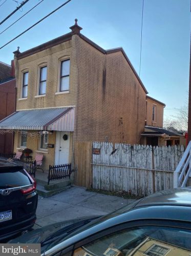 52 Old Dorwart St, Lancaster, PA 17603-3648