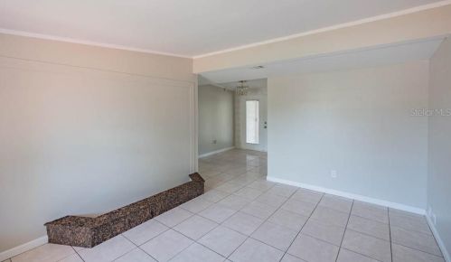 6803 Larmon St, Tampa FL  33634-5019 exterior