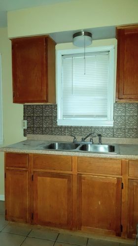 4615 Johnson St, Gary, IN 46408-3846