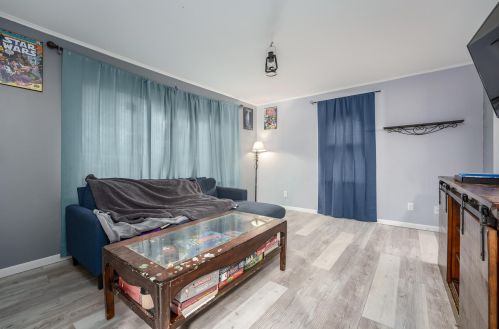 8601 Almena Dr, Kalamazoo MI  49009-9310 exterior