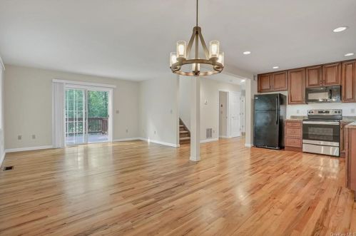 91 Corbett Rd, Montgomery NY  12549-2022 exterior