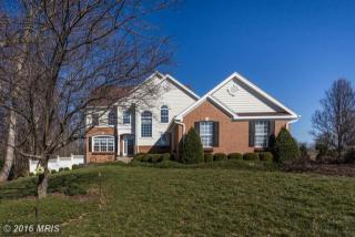 1225 Brown Fox Dr, Huntingtown, MD 20639-2707