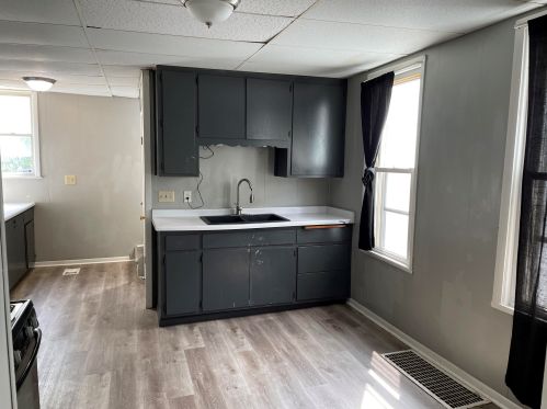 2424 29th St, Milwaukee, WI 53215-2934